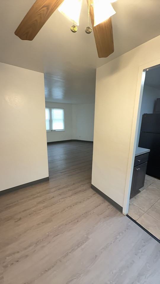 Parkhurst Apartments - Photo 2 of 7