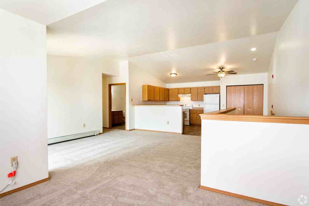 Pond View Apartments - Photo 2 of 6