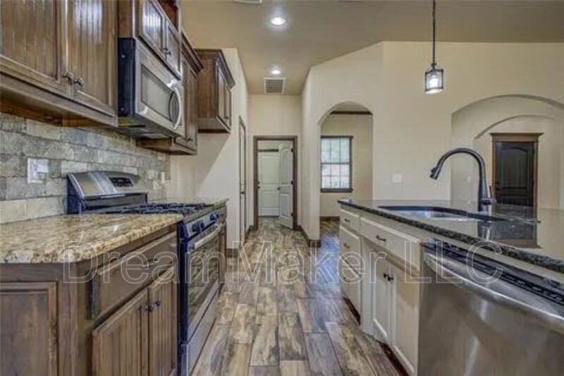 1712 Appaloosa Dr - Photo 7 of 17