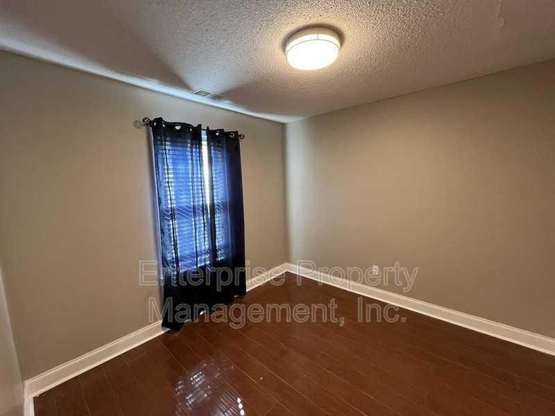 2317 Belin Dr - Photo 5 of 24