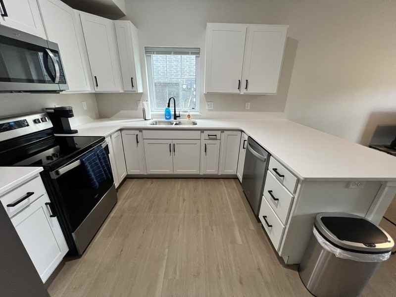 400 S Dodge St #408 - Photo 5 of 14