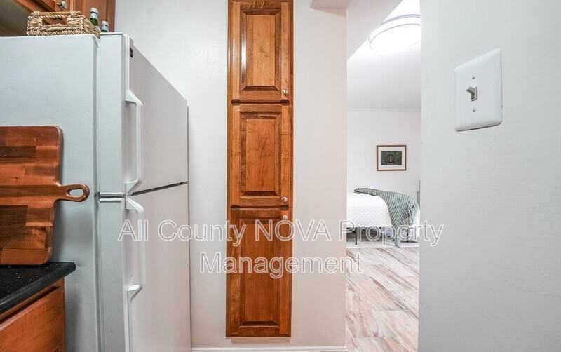 3334 Spring Ln #A01 - Photo 3 of 14