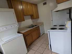 215 Lovelace Dr - Photo 1 of 1