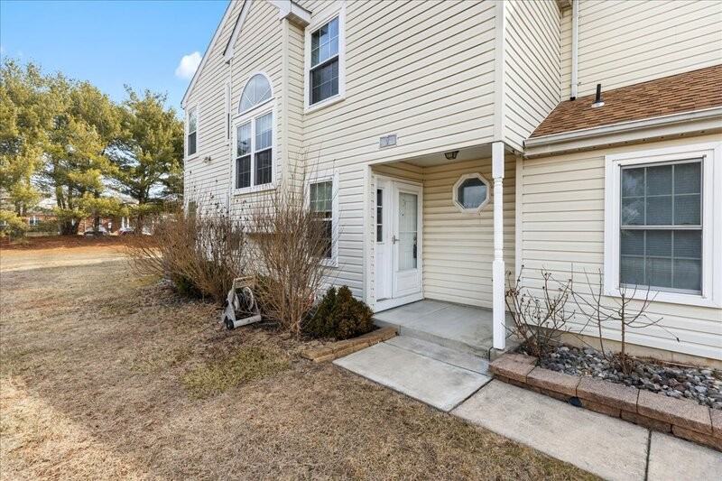 1 Dis Ct - Photo 2 of 25