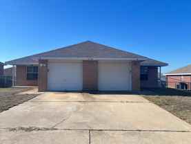 2700 Edgefield St - Photo 1 of 1