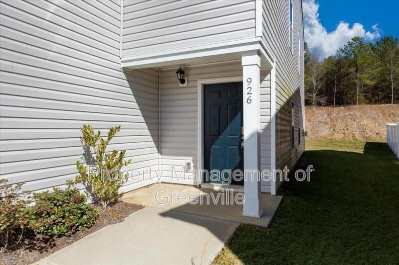 926 Ashwood Way - Photo 2 of 21