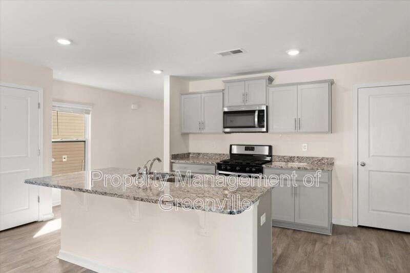 926 Ashwood Way - Photo 7 of 21