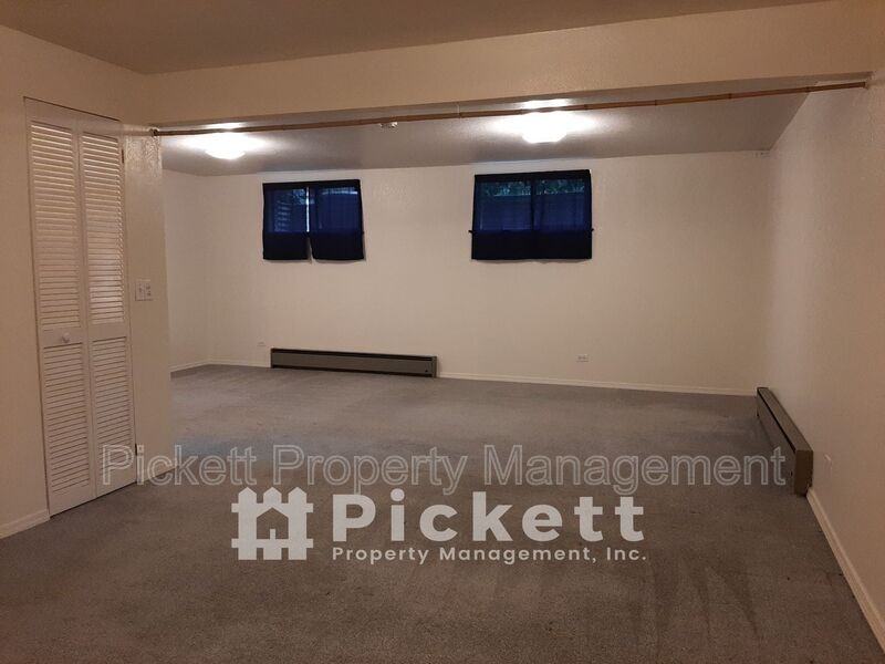 12880 Lake Shore Dr Nw #B - Photo 5 of 8