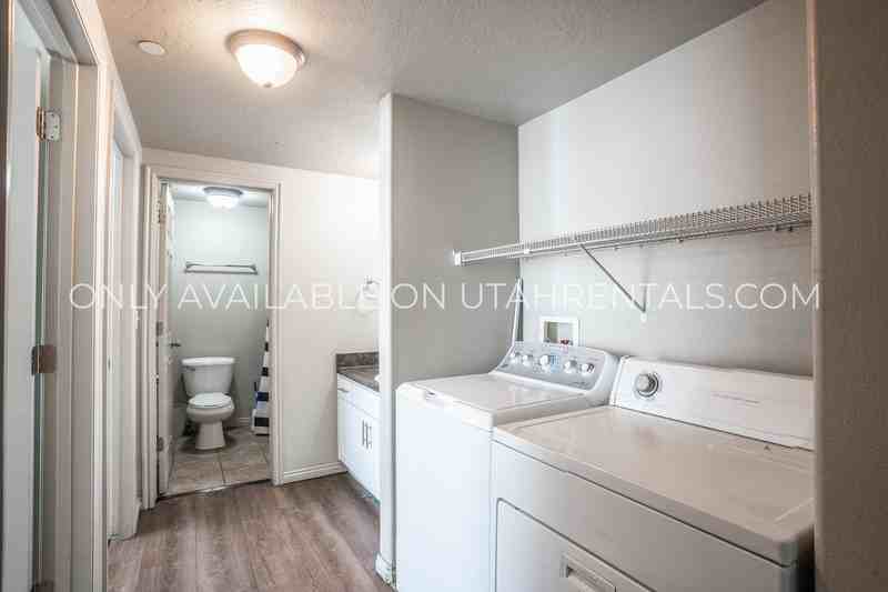 884 En #E3-1 - Photo 6 of 18