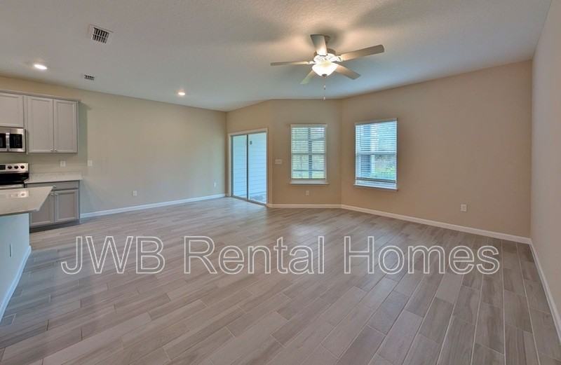 477 Albany Bay Blvd - Photo 7 of 29