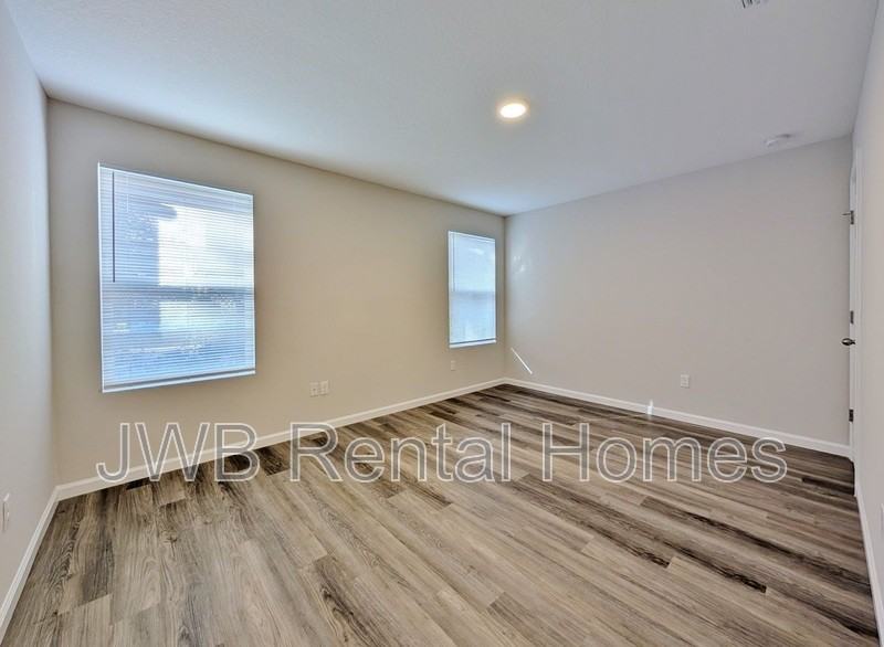 1218 Odessa St - Photo 7 of 16