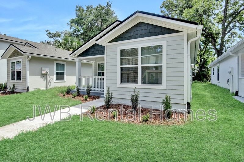 2521 Teal St - Photo 3 of 20