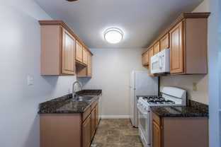 Greenhaven Apartments - Photo 1 of 1