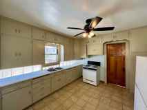 733 S 6th Ave - Photo 1 of 1