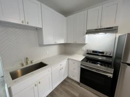 featured image of 244 E Graves Ave