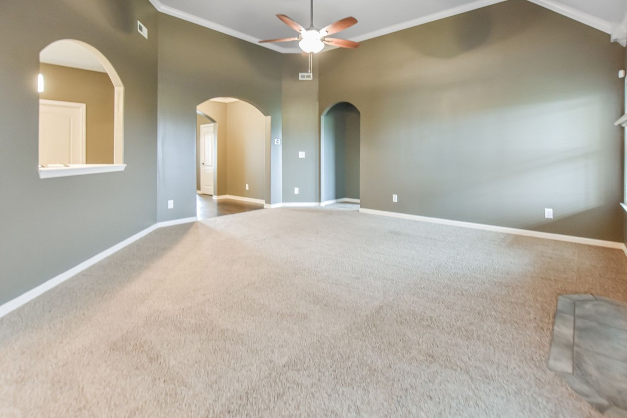 1780 Apache Way - Photo 3 of 18