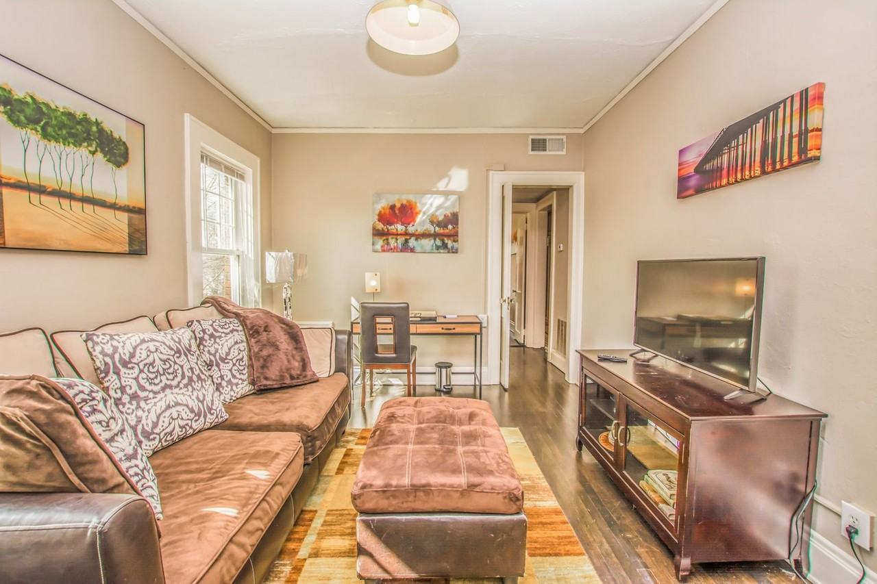 740 Barnett St Ne - Photo 4 of 20