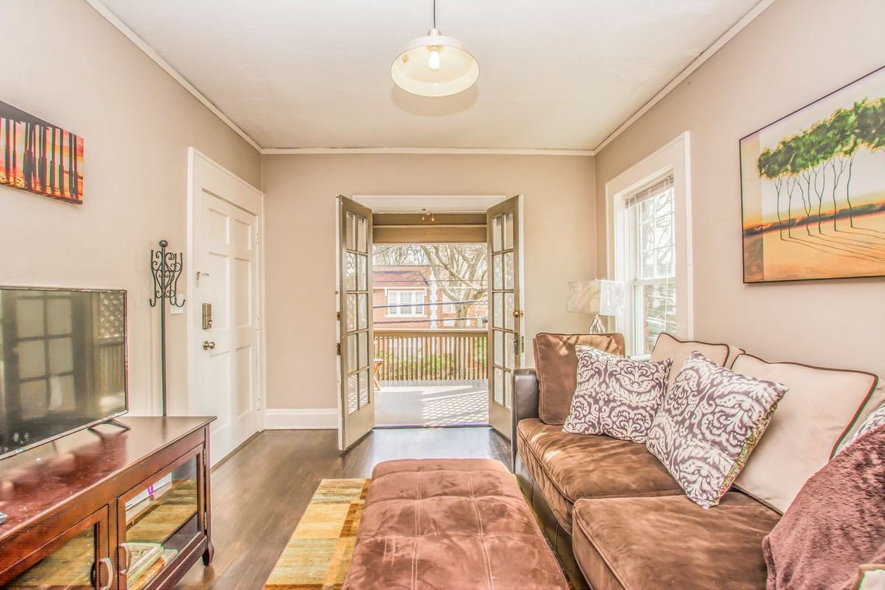 740 Barnett St Ne - Photo 5 of 20