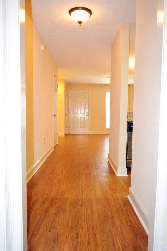 Hardaway Townhouses - Photo 3 of 11
