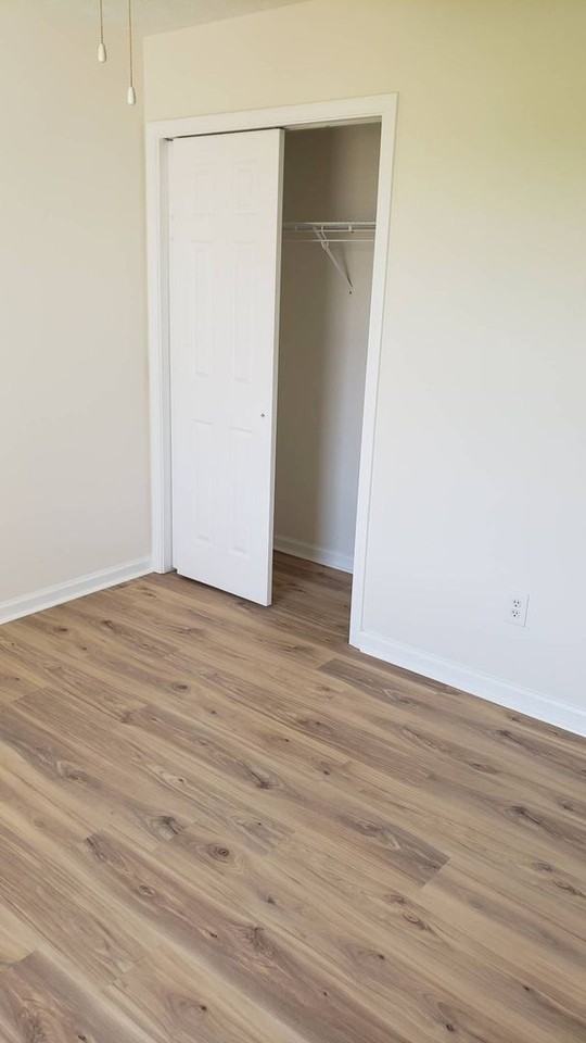 2809 E 17th St - Photo 6 of 11