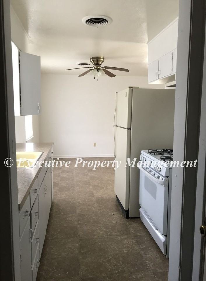 119 North Dr - Photo 4 of 10