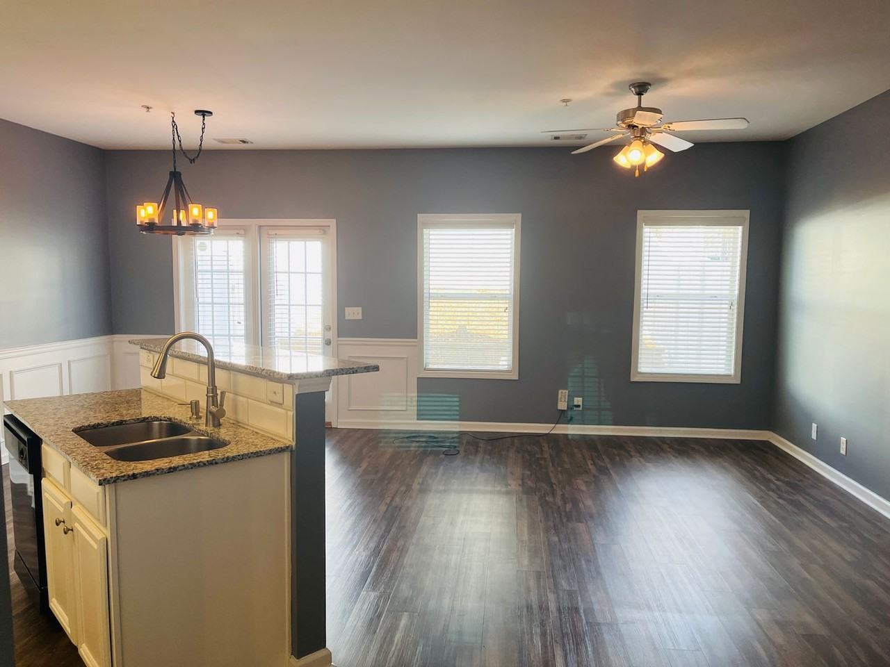 144 Granite Way - Photo 3 of 23