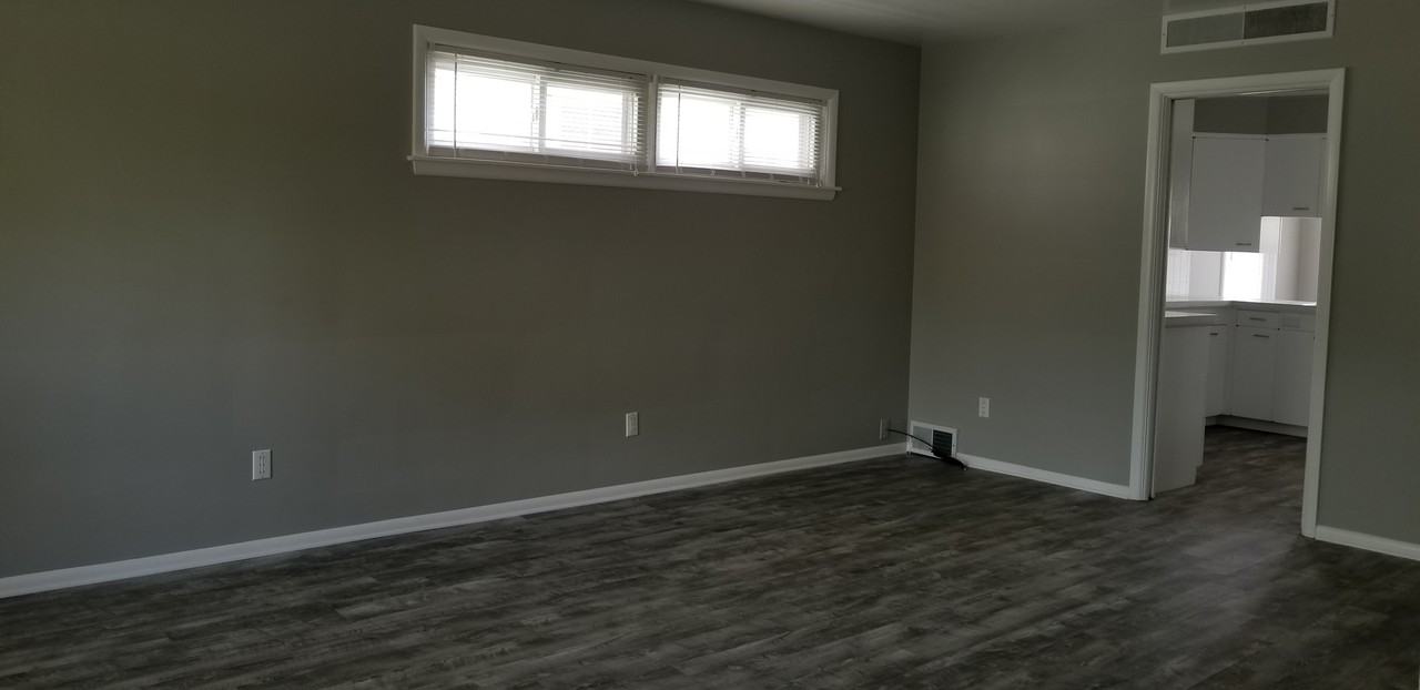 2014 Curdes Ave - Photo 2 of 20