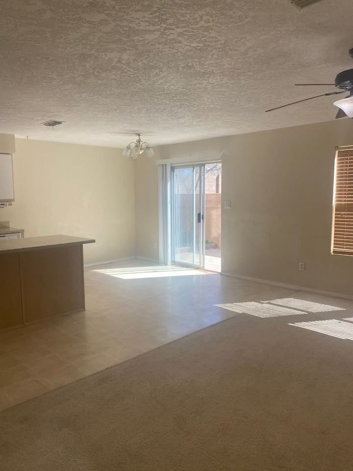 3232 Mountainside Pkwy Ne - Photo 3 of 7