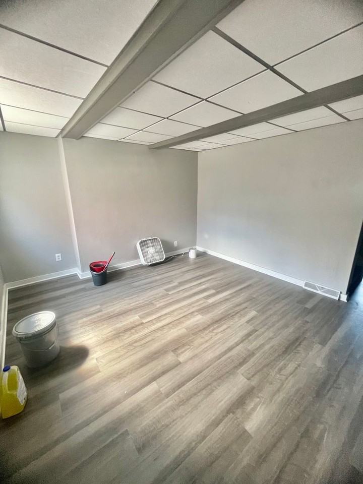 414 Orwell Way - Photo 3 of 30