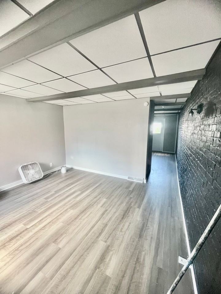 414 Orwell Way - Photo 5 of 30