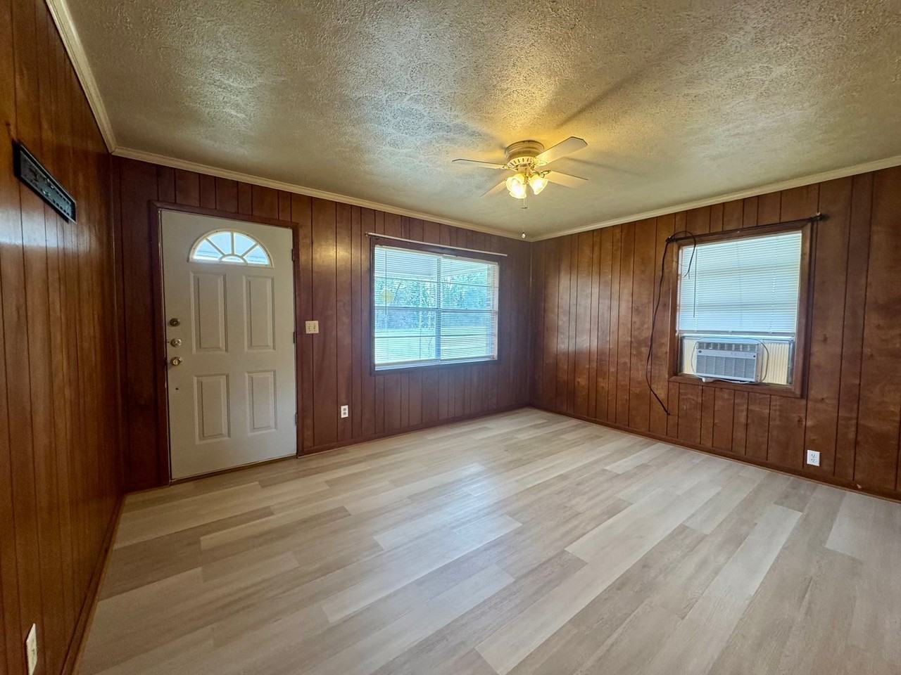 4121 Highway 2 - Photo 2 of 12