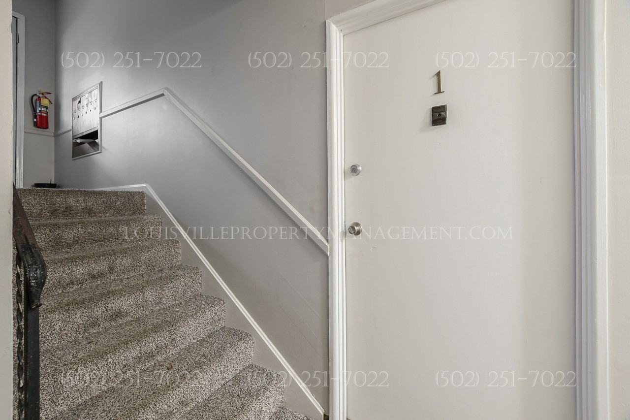 3105 Fordhaven Road - Photo 2 of 10