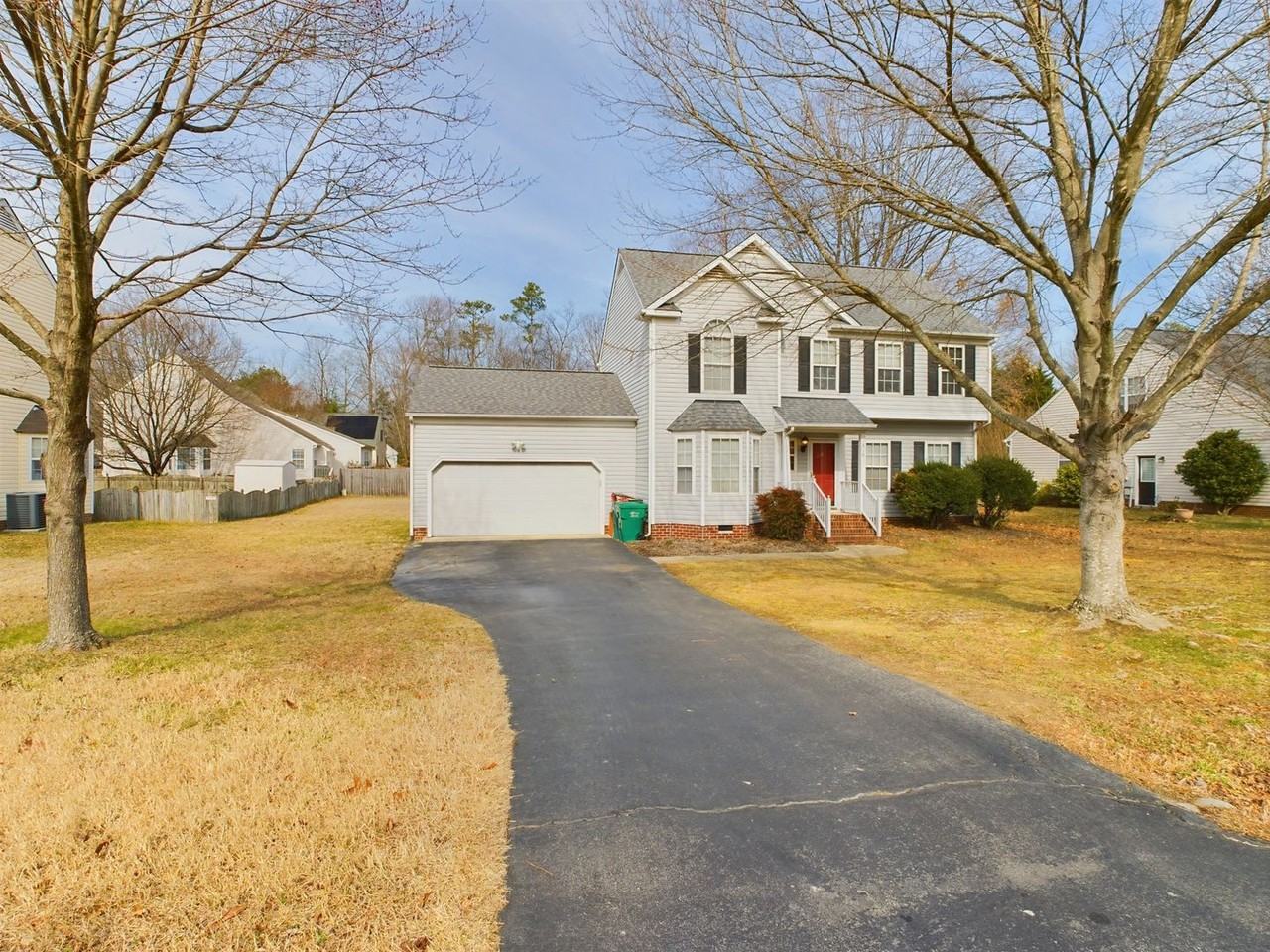816 Francis Rd - Photo 2 of 38
