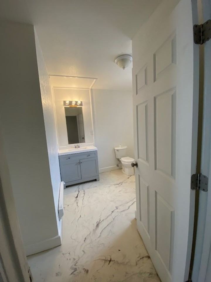 1101 Arizona Ave - Photo 2 of 8