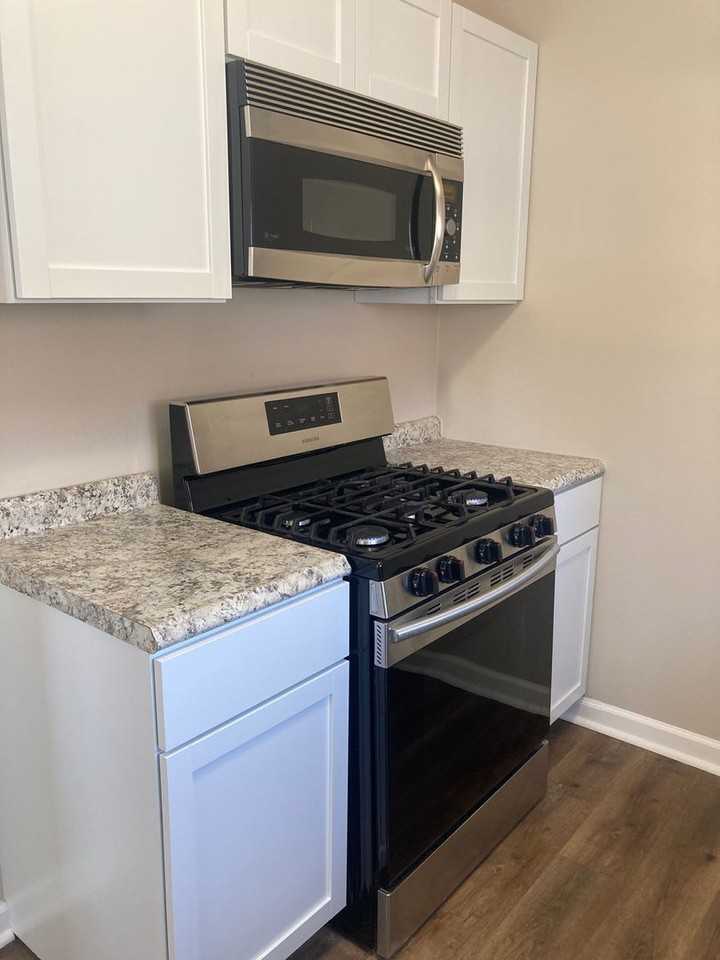 2914 State Ave - Photo 5 of 19