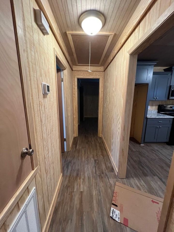 1105 Laurel St - Photo 3 of 17