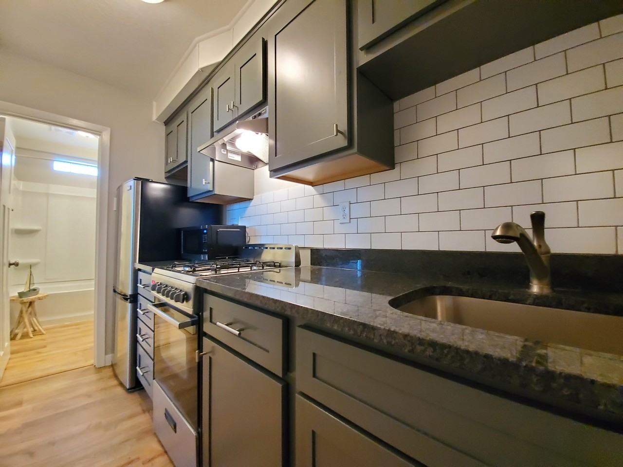 214 16th Avenue Southwest - Photo 2 of 49