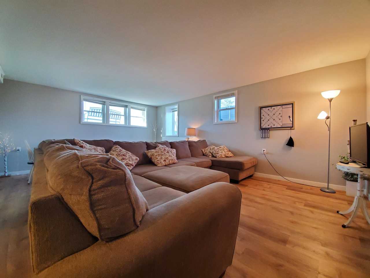 214 16th Avenue Southwest - Photo 3 of 49