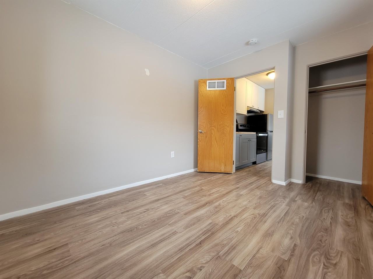 Midtown Apartments - Photo 7 of 15