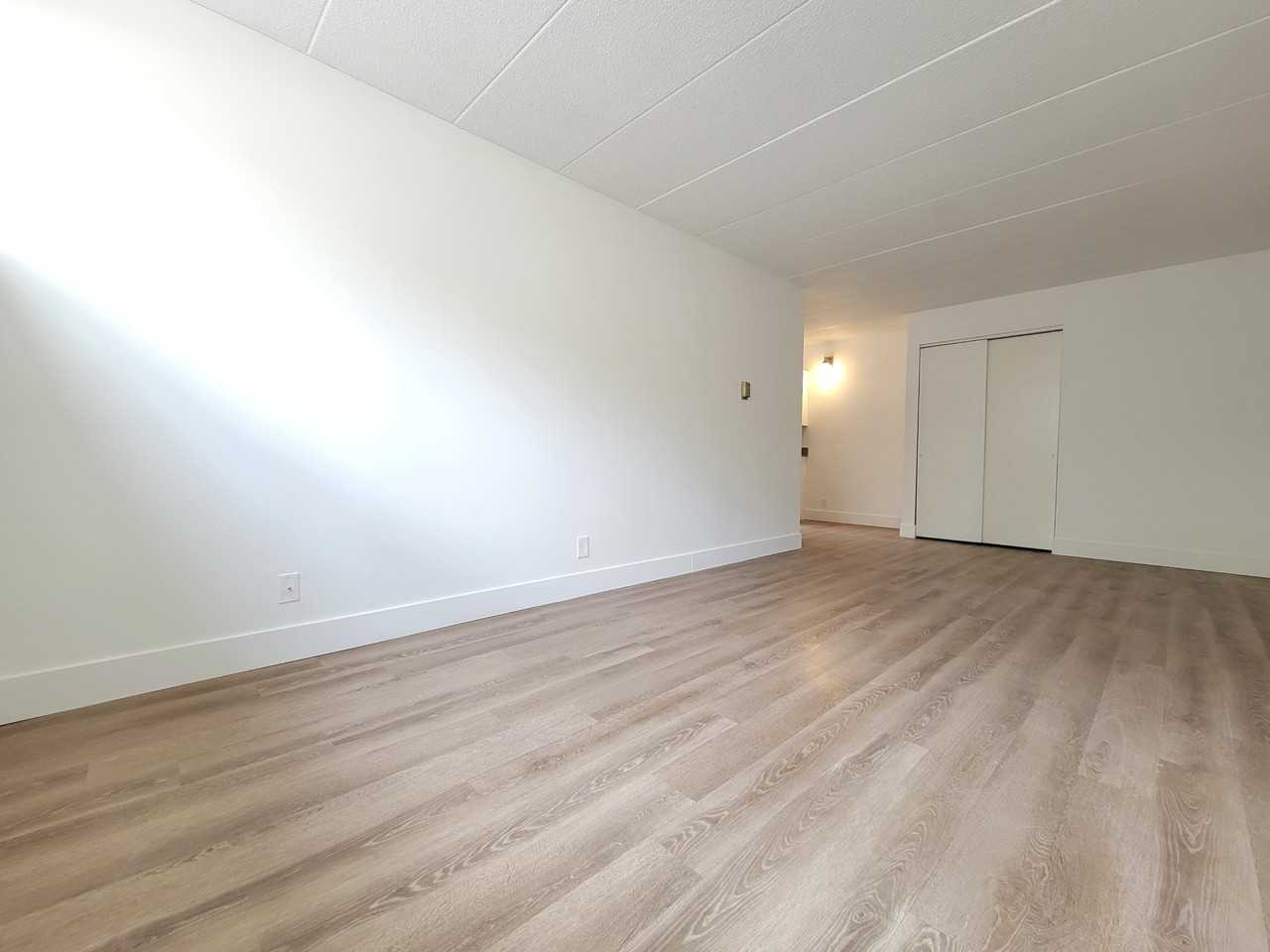 The George - Photo 4 of 26