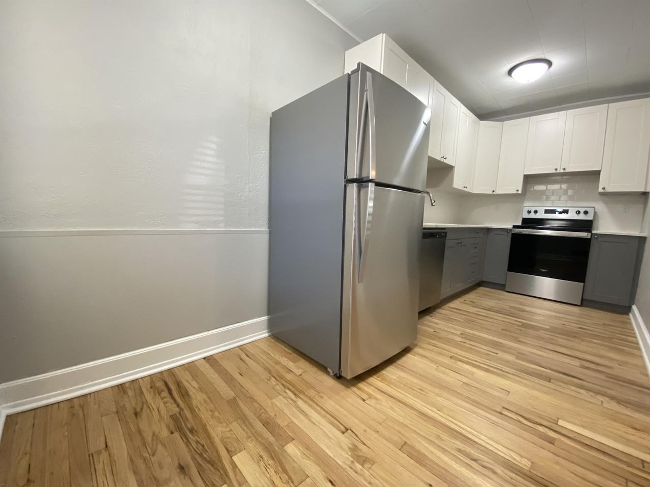 Furlow 512 4th Street Southwest - Photo 2 of 27