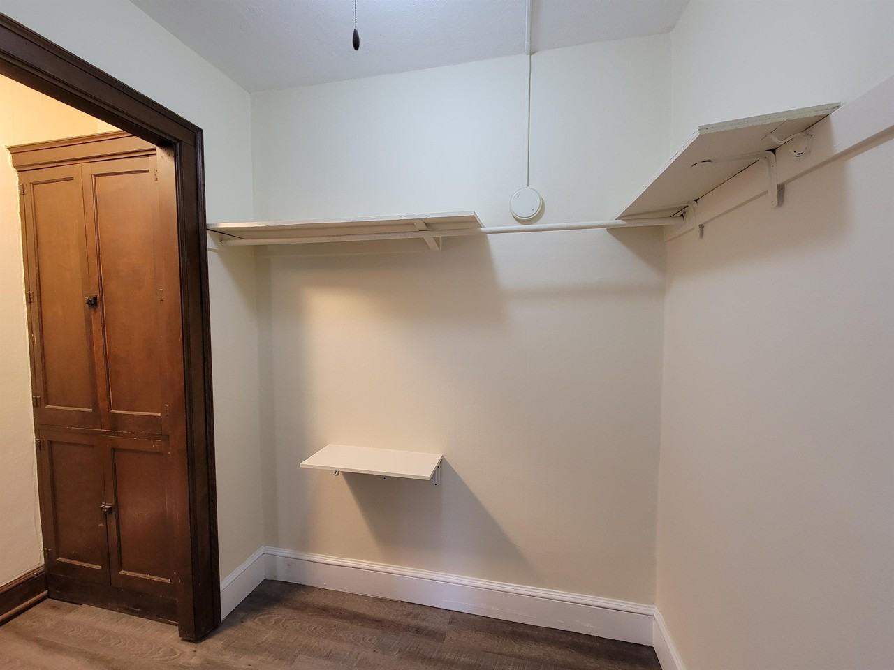 Raymond 23 7th Avenue Southwest - Photo 2 of 24