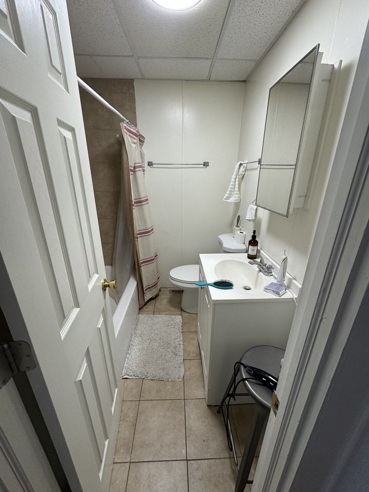 6th Avenue Flats - Photo 2 of 9