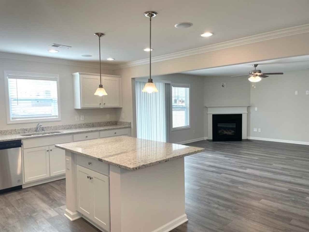 13 Arizona Ct - Photo 6 of 22