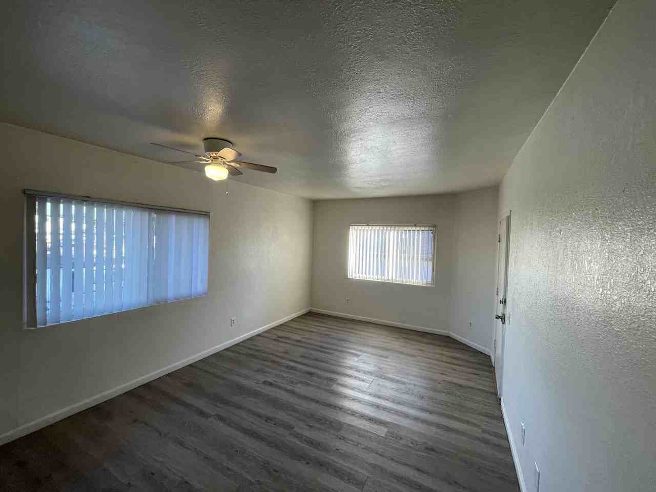 50th Street Villas - Photo 3 of 30