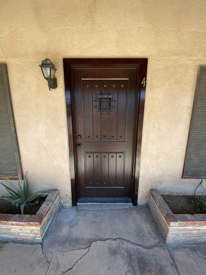 La Casa - Photo 3 of 50