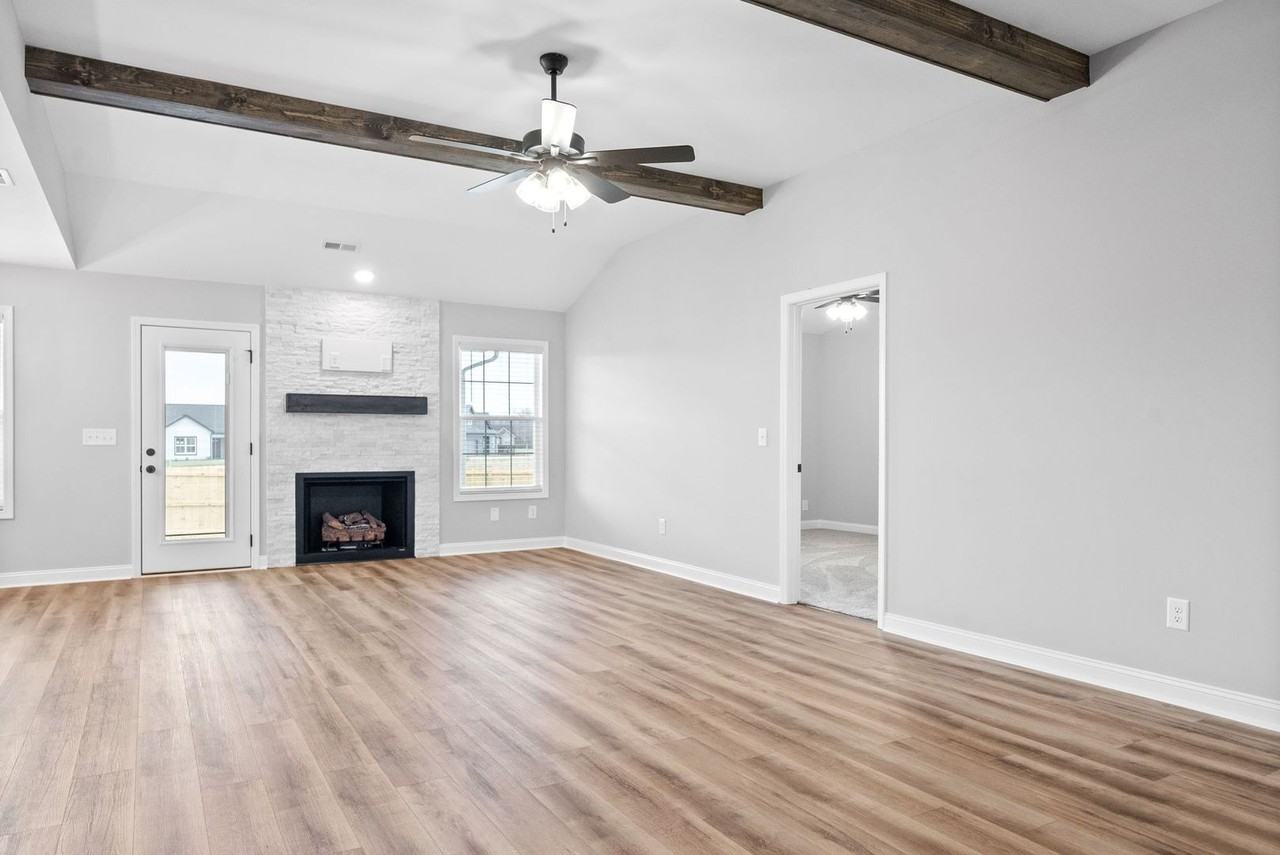 338 Galway Dr - Photo 6 of 30