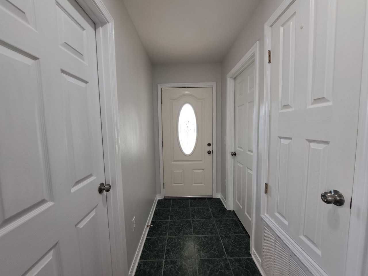 618 Paulding Ave - Photo 2 of 32