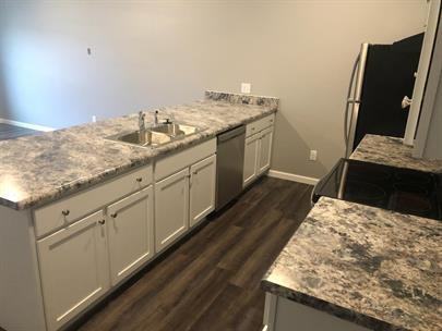 Evard Place - Photo 5 of 41