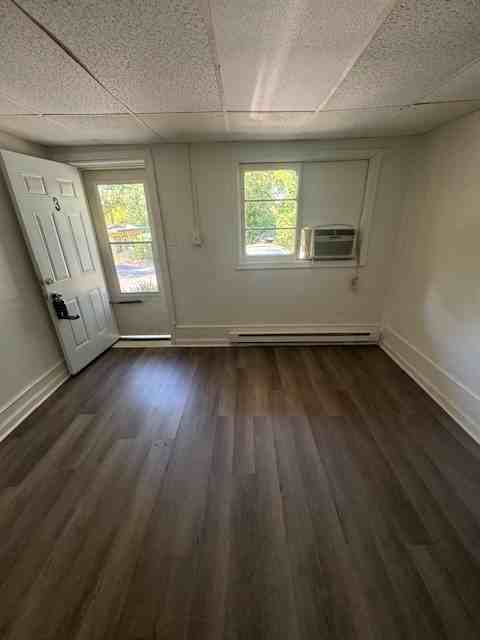 Bellevue - Photo 2 of 5